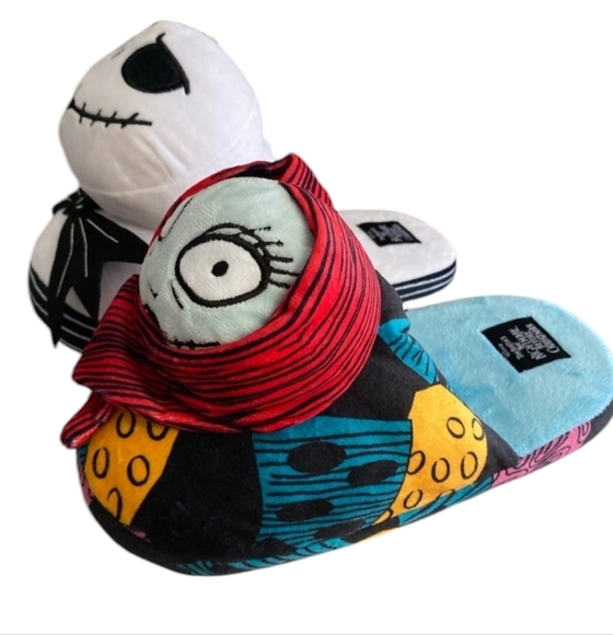 Ground Up Nightmare Before Christmas Jack‎ & Sally Womens Plush Slip-On Slippers - Picture 7 of 9